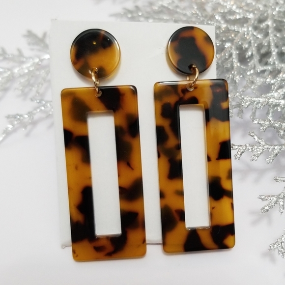 NEW 3/$20 Tortoise Shell Dangle Earrings